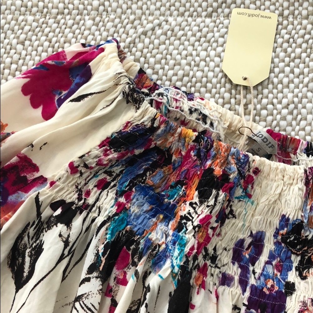 Gorgeous Cream Floral Off Shoulder Top w/Tassels - Picture 4 of 6